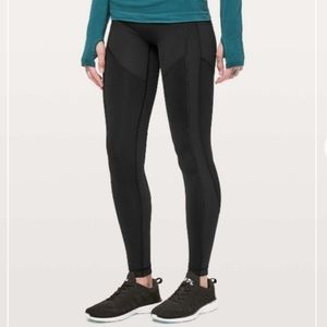 lululemon All The Right Places ll LR - Size 6